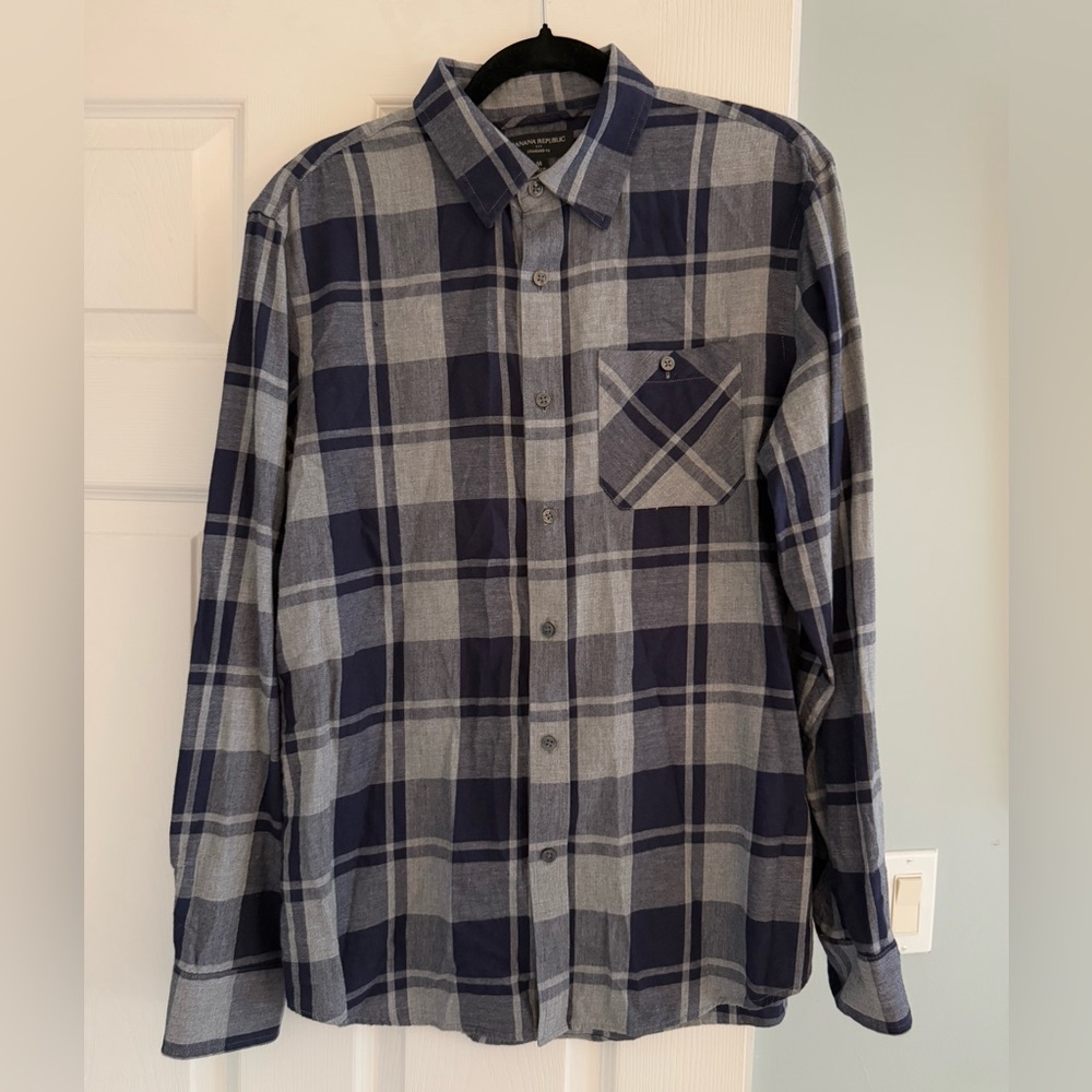Banana Republic Blue and Gray Checkered Shirt